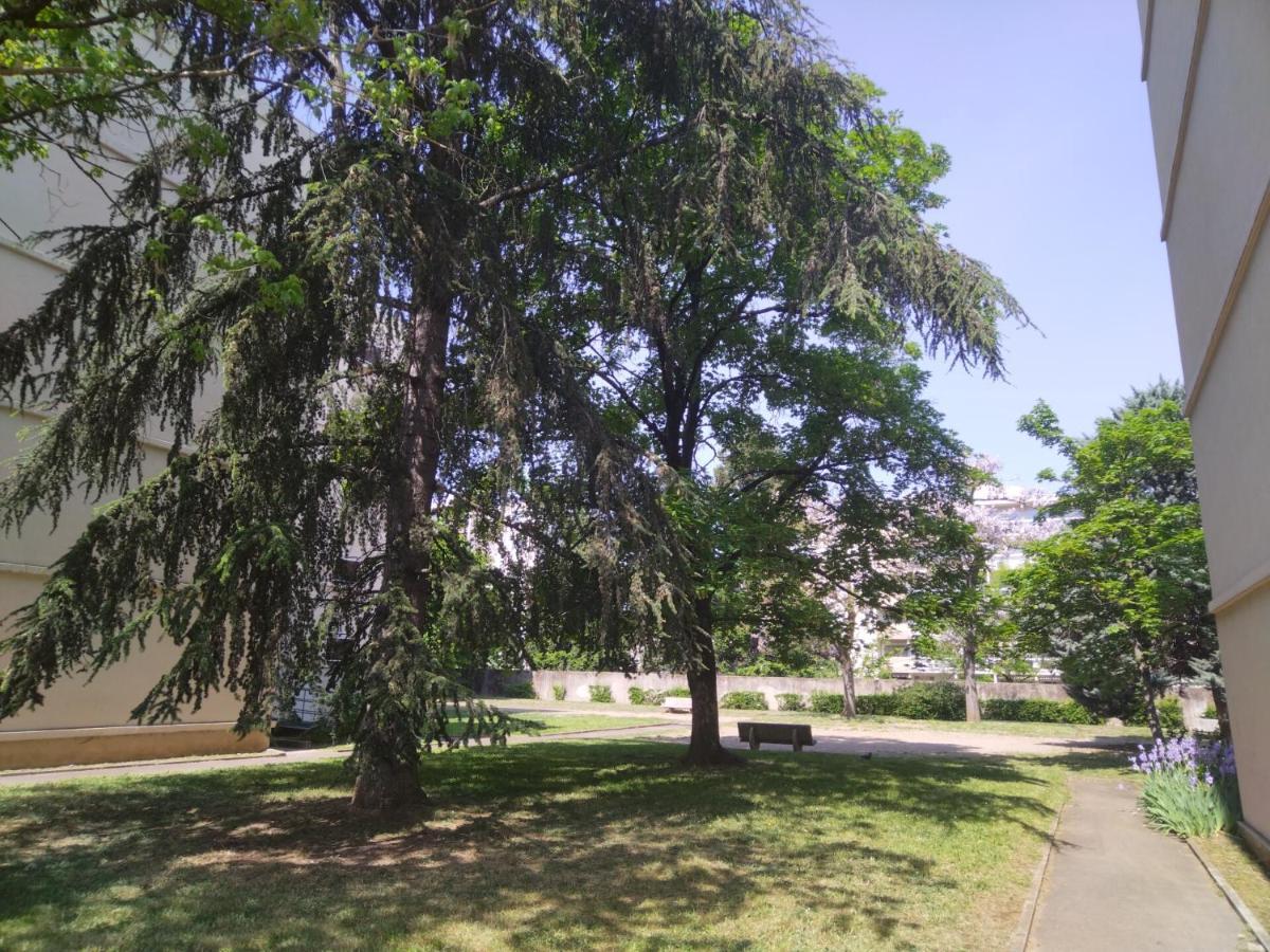 Résidence du parc des Tilleuls de Lyon Exterior foto