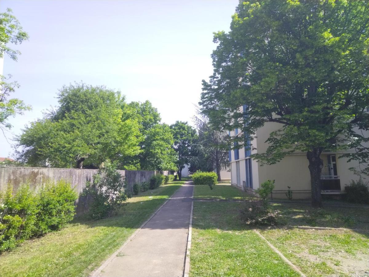 Résidence du parc des Tilleuls de Lyon Exterior foto